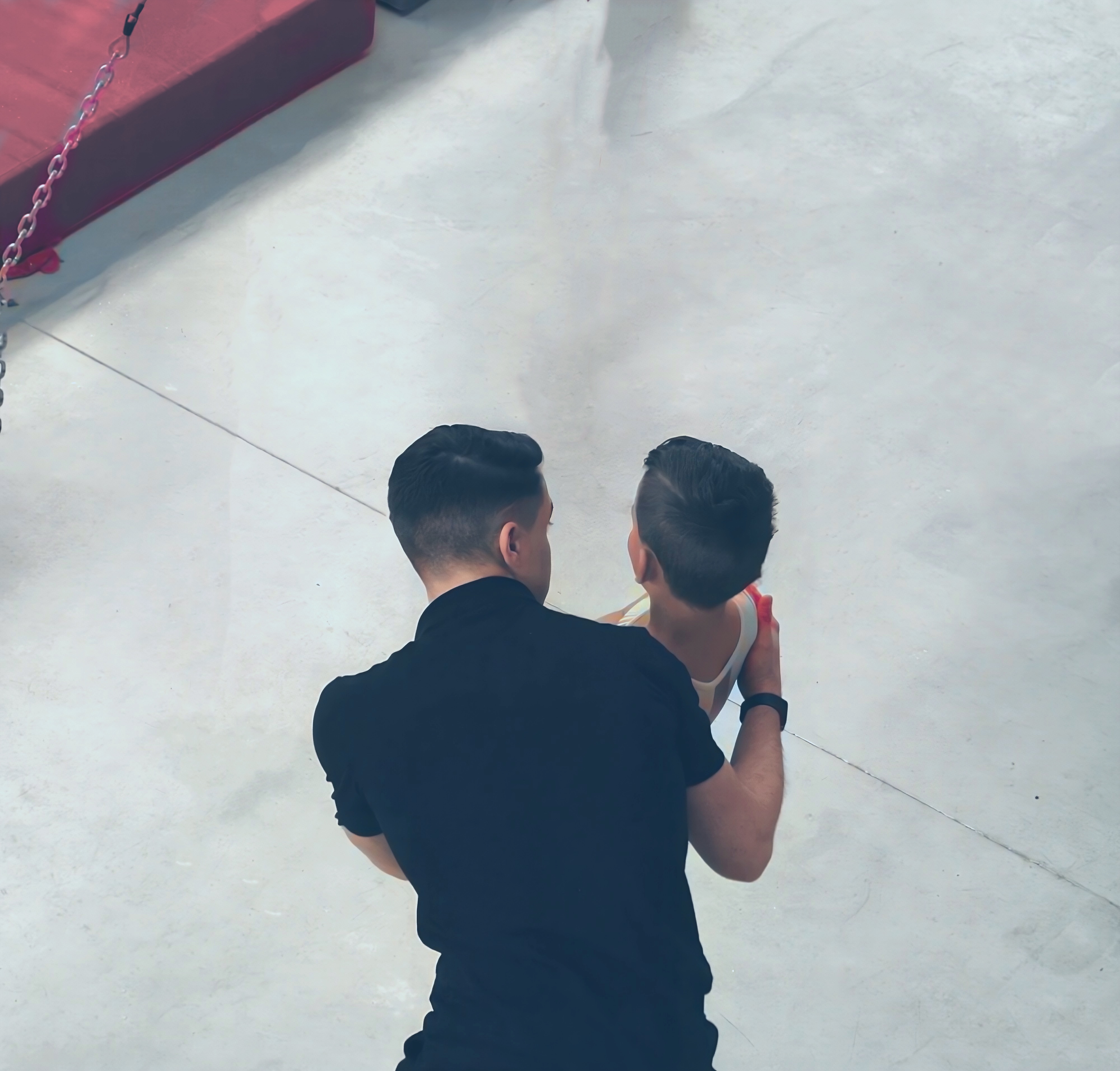 Deviens un coach respecté et écouté, pour sortir le meilleur de tes gyms, sans sacrifier ta bienveillance.